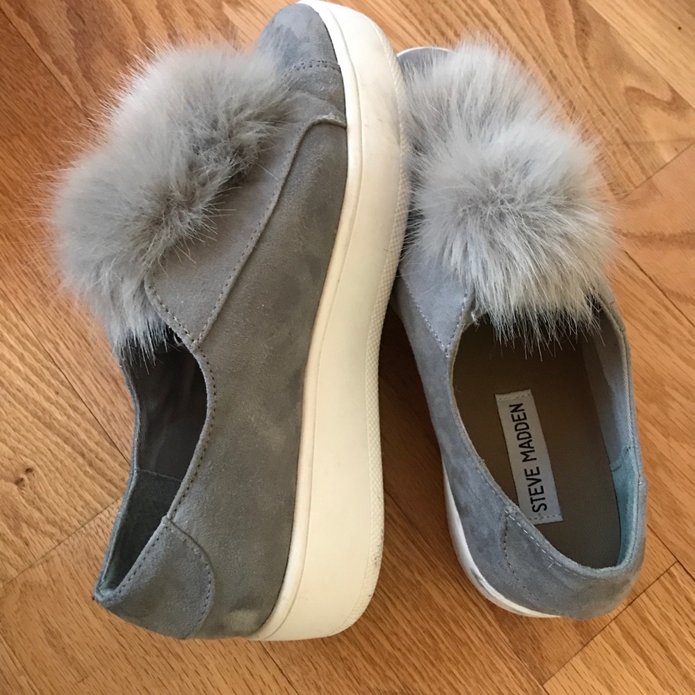 Steve Madden sneakers with fur Pom Pom